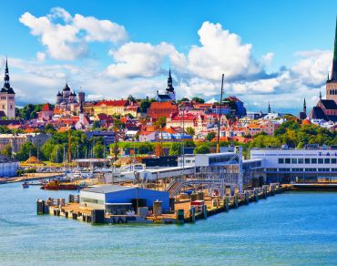 Book flights to Tallinn online with instant access